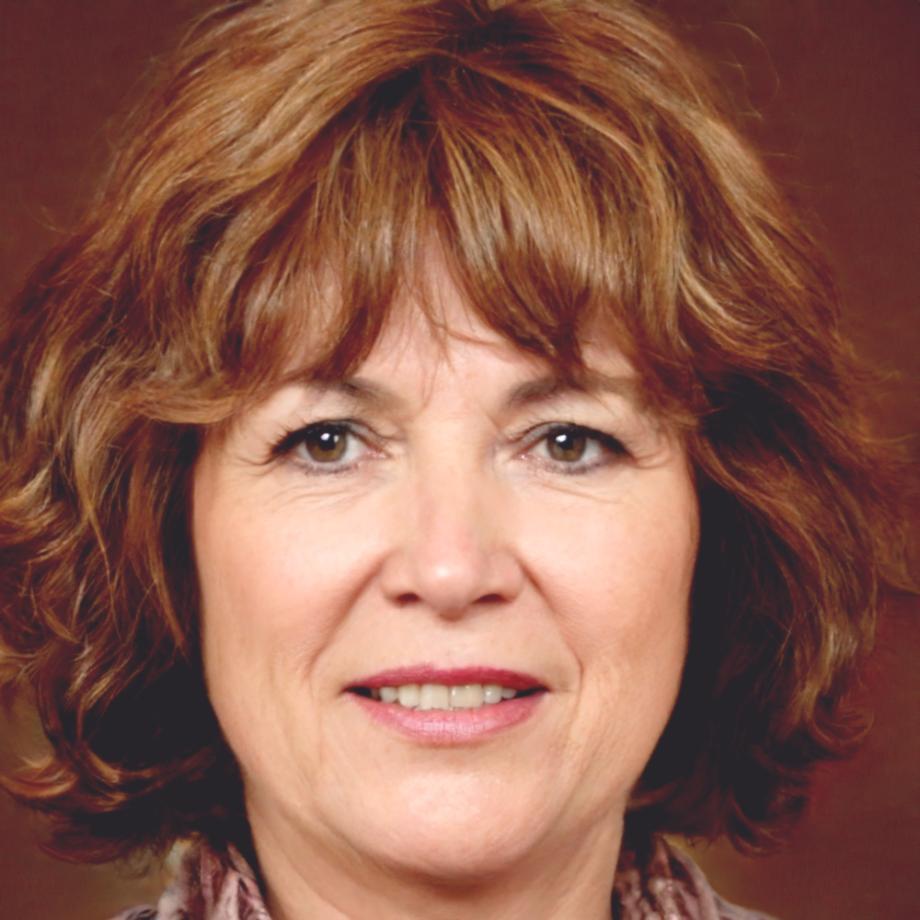 Aitana Mendizabal, Directora de Análisis Financiero