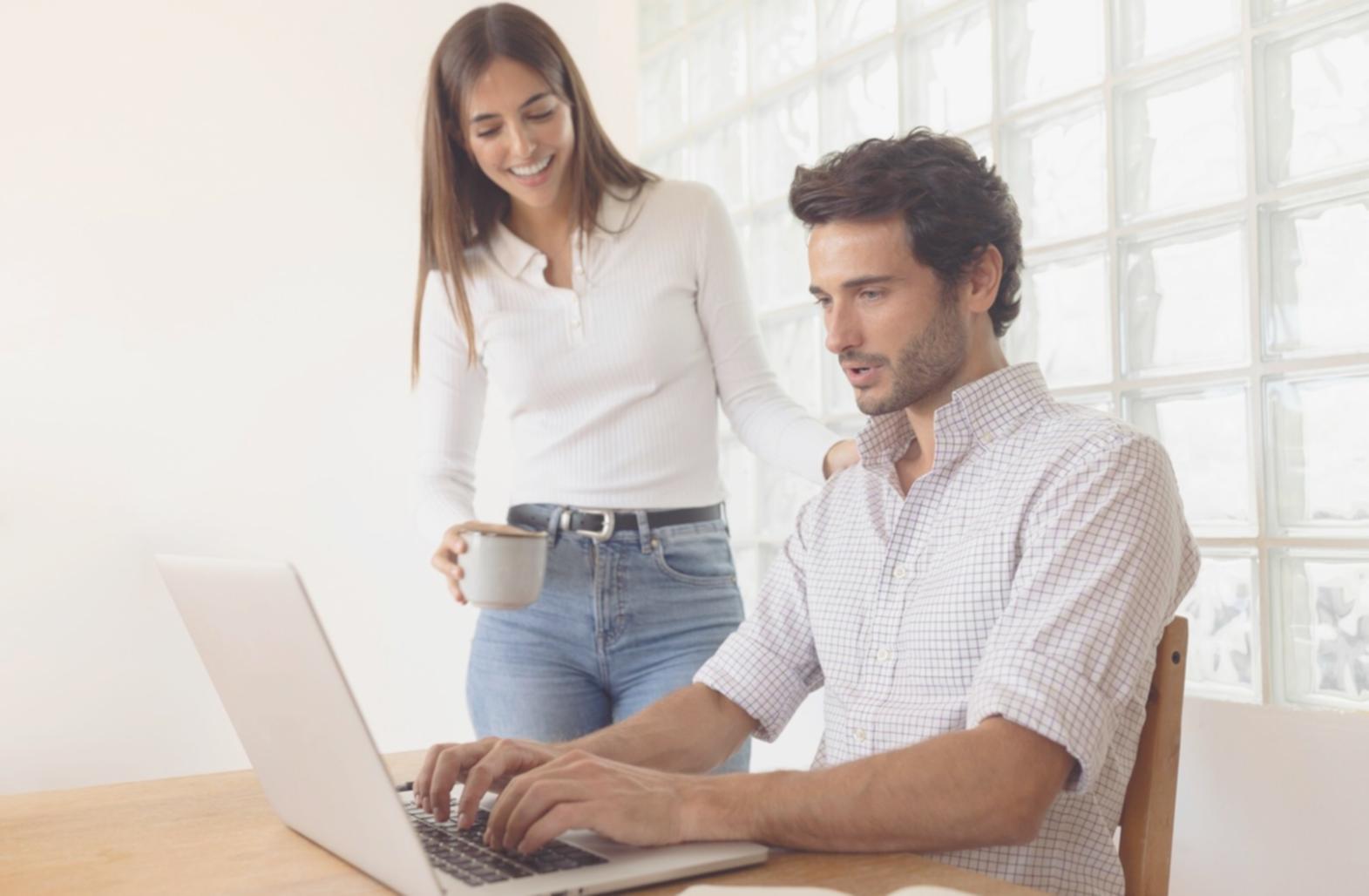 Sesión práctica de análisis de datos financieros en nuestro laboratorio de pronósticos